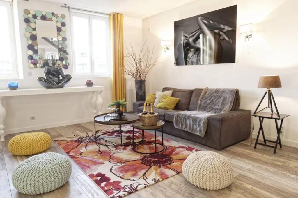Reims Centre : Appartement Lumineux Et Atypique 46, Place D'Erlon 外观 照片