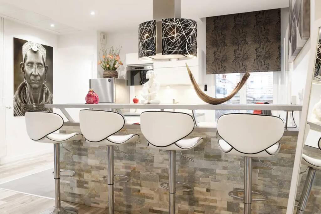 Reims Centre : Appartement Lumineux Et Atypique 46, Place D'Erlon 外观 照片